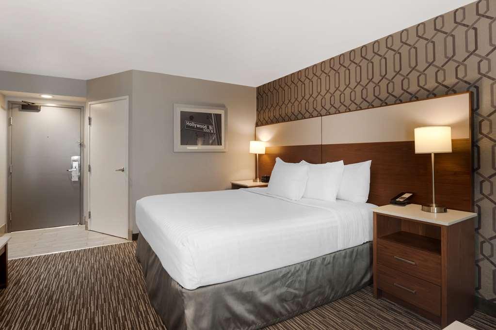 Best Western Plus Commerce Hotel Pico Rivera Phòng bức ảnh
