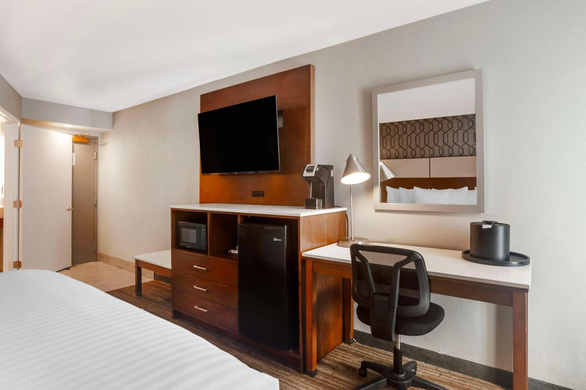 Best Western Plus Commerce Hotel Pico Rivera Ngoại thất bức ảnh