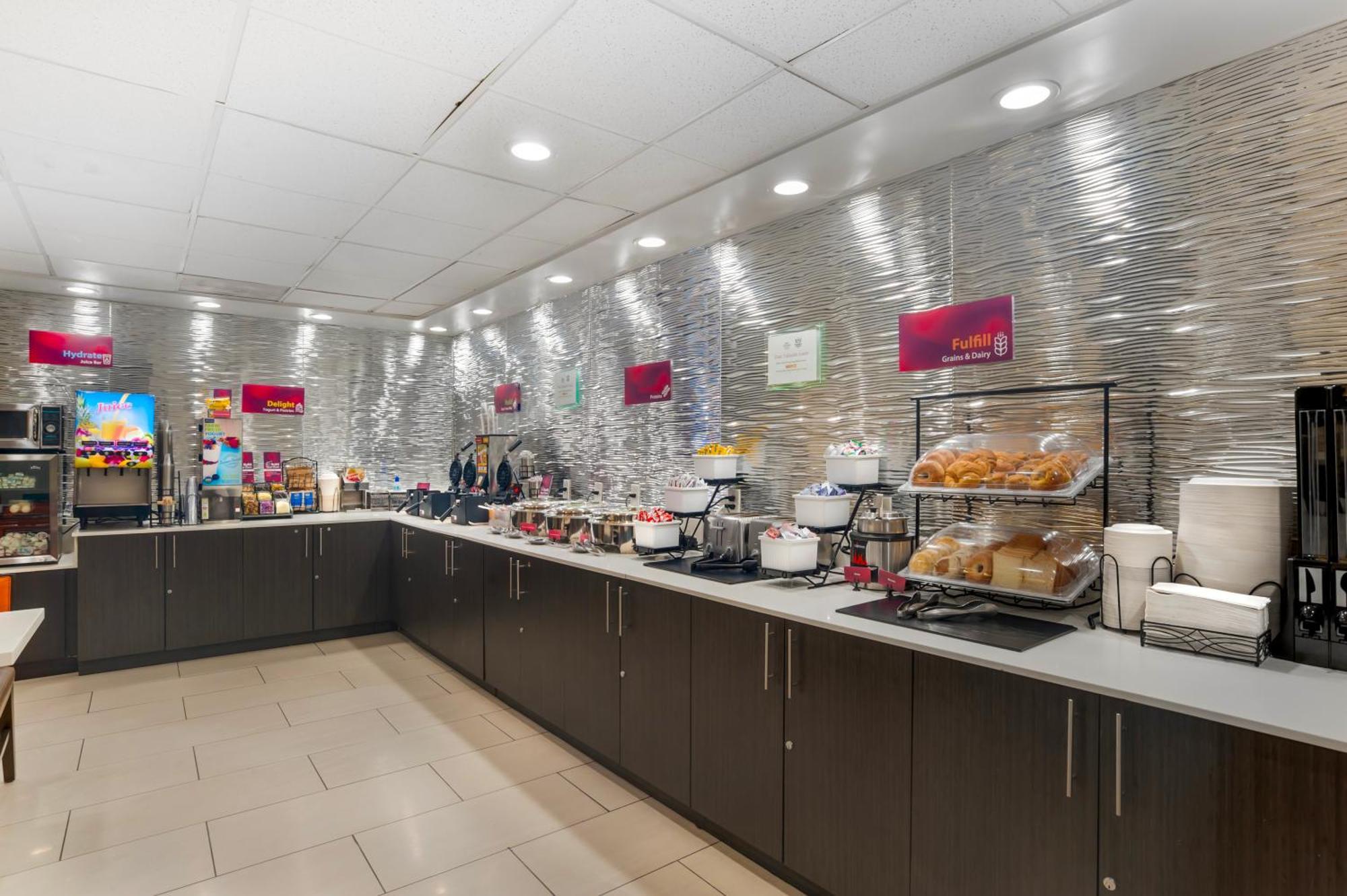 Best Western Plus Commerce Hotel Pico Rivera Ngoại thất bức ảnh