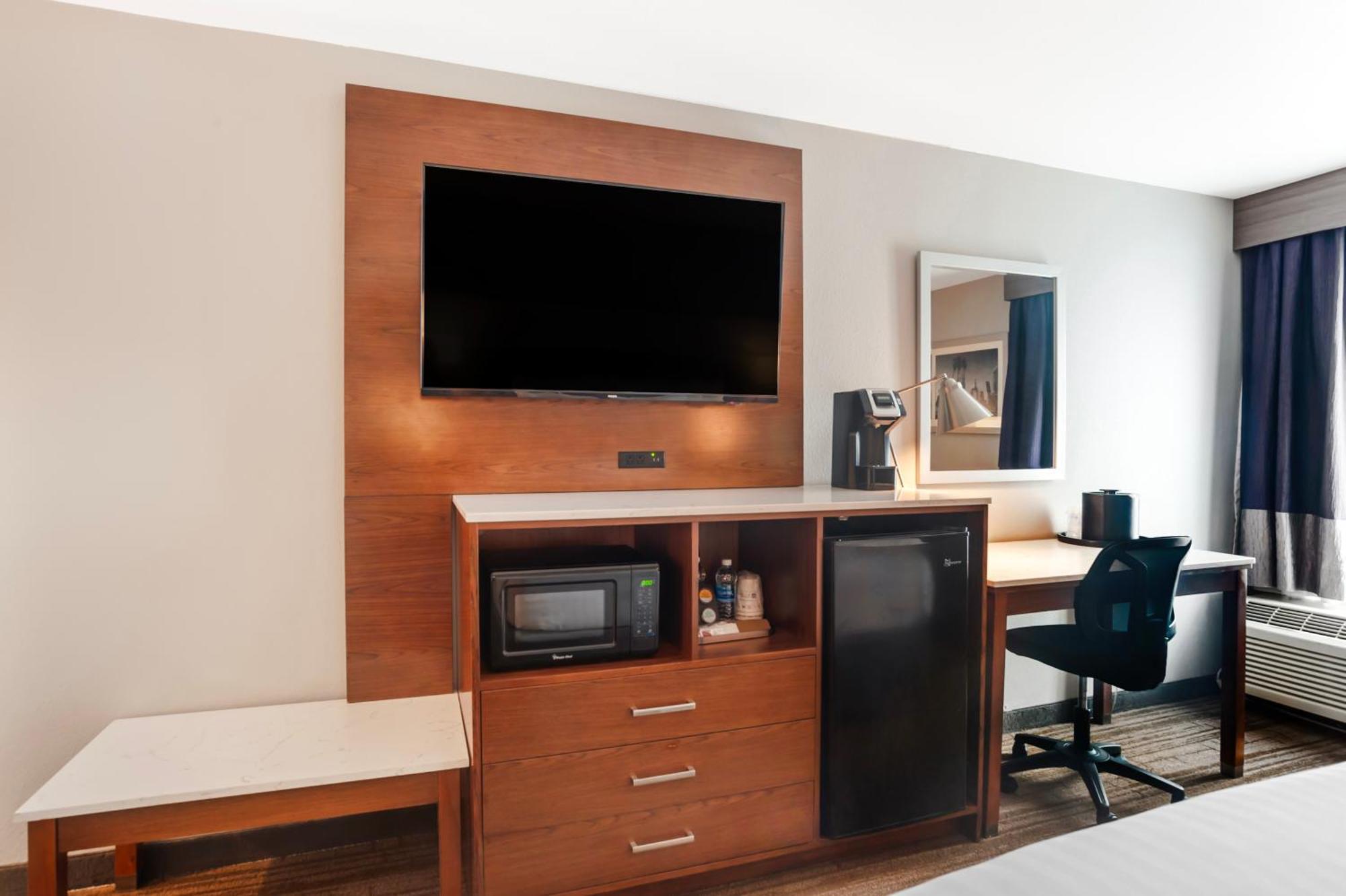 Best Western Plus Commerce Hotel Pico Rivera Ngoại thất bức ảnh